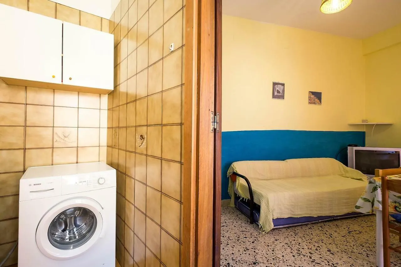 Holiday home Apartments Cavour Cefalu Italy