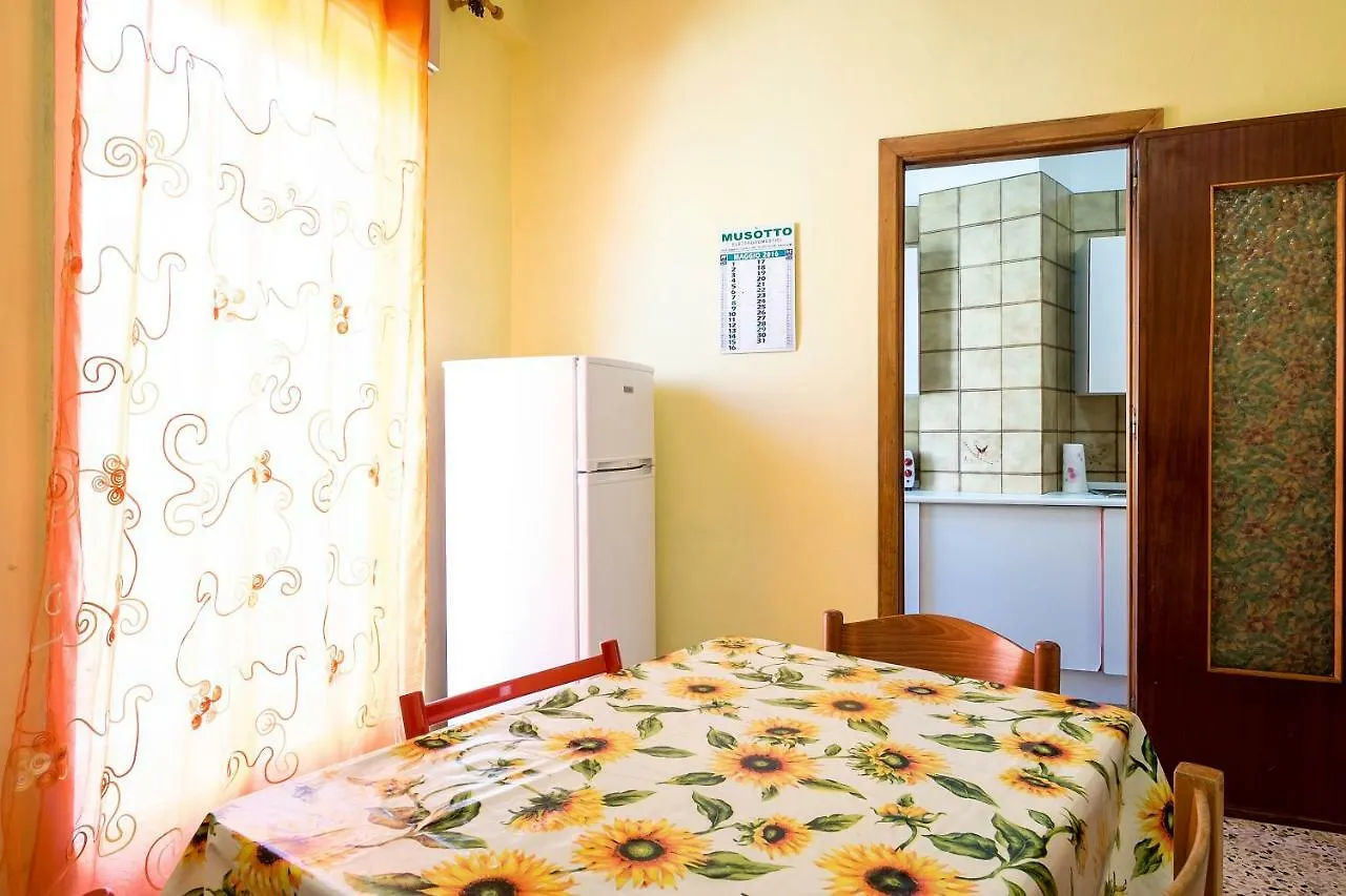 Holiday home Apartments Cavour Cefalu Italy