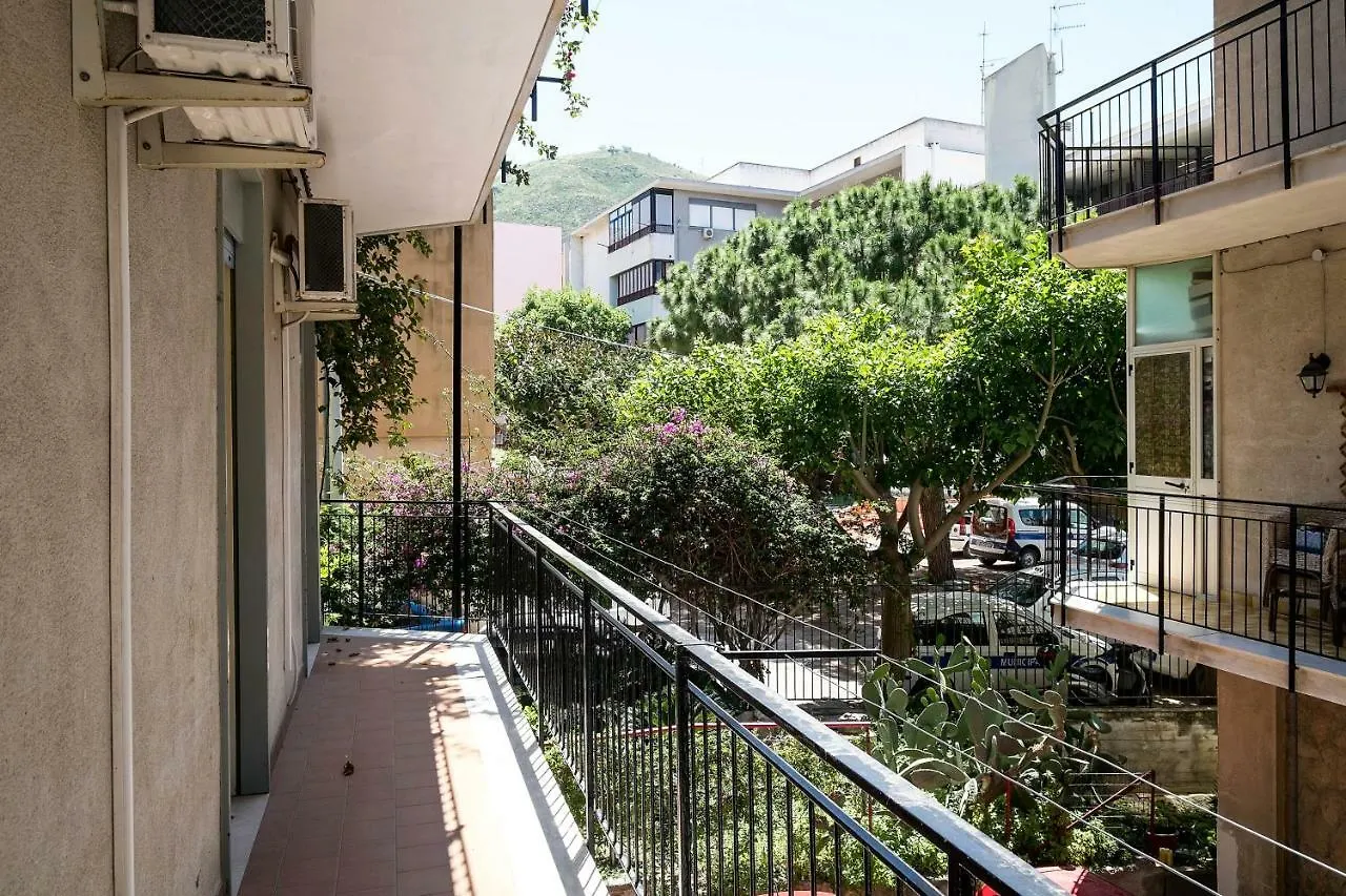 Apartments Cavour Cefalu